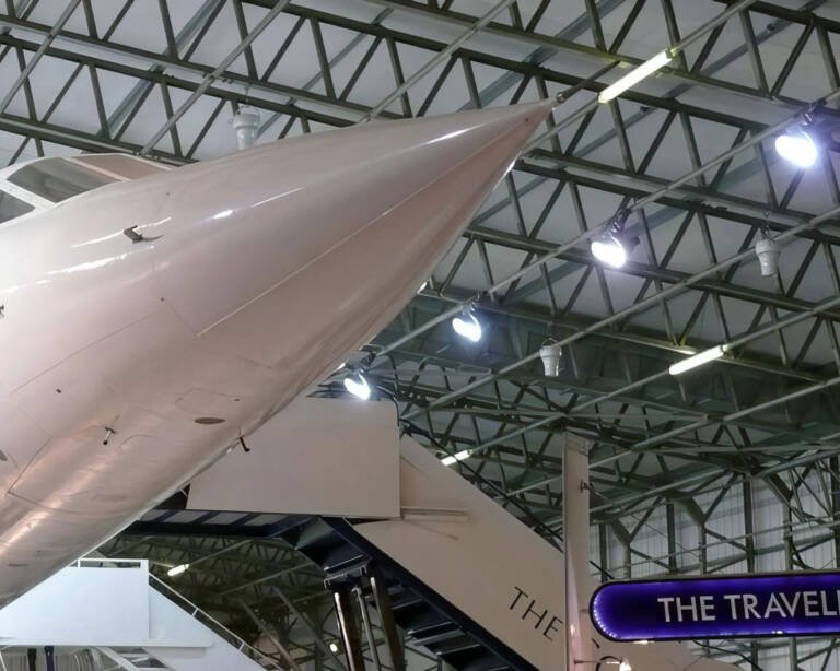 Optimizing Hangar Climate Control with Airius Air Pear Series Fans at British Airways
