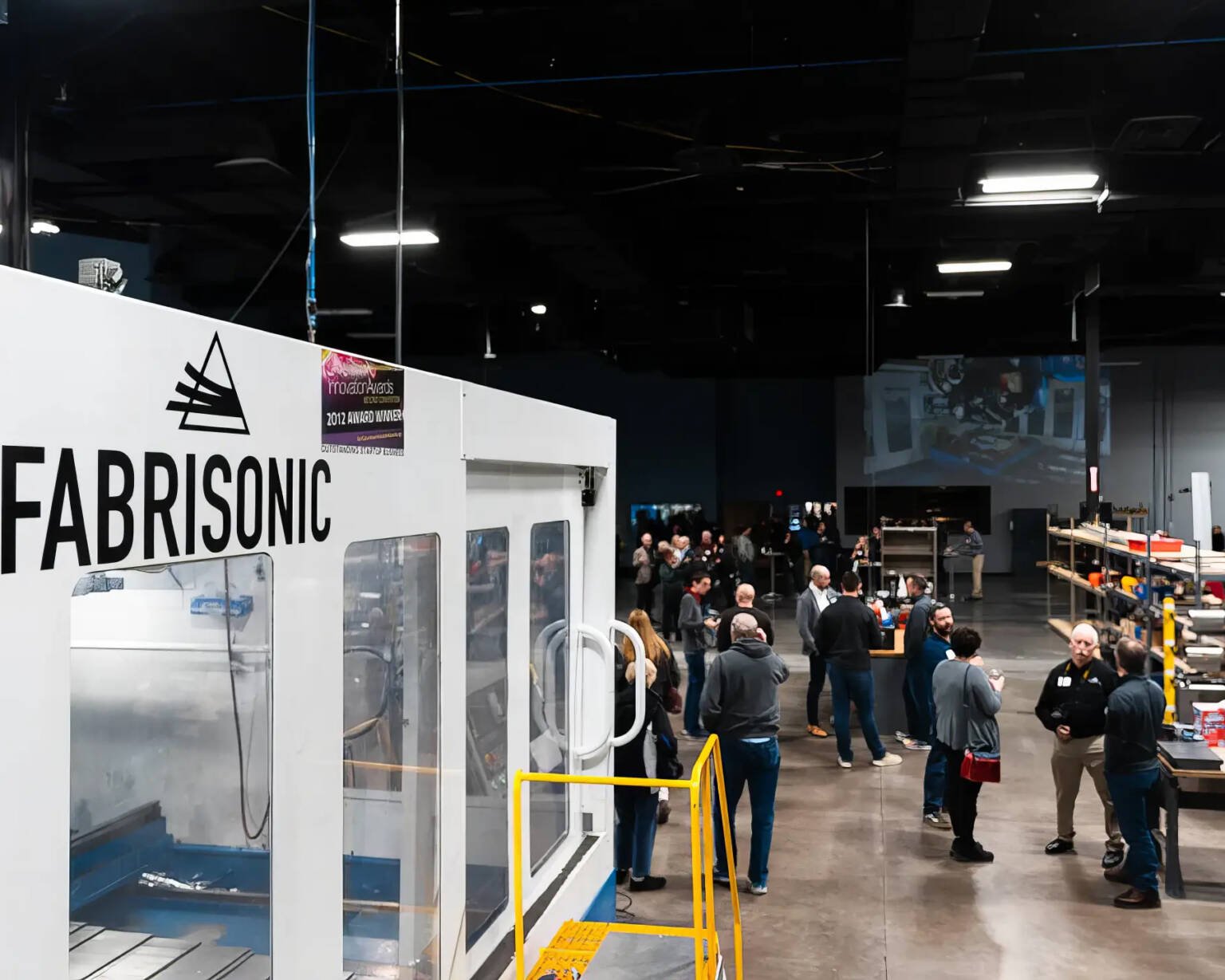Fabrisonic R200 Destratification Fans for Manufacturing Facilities