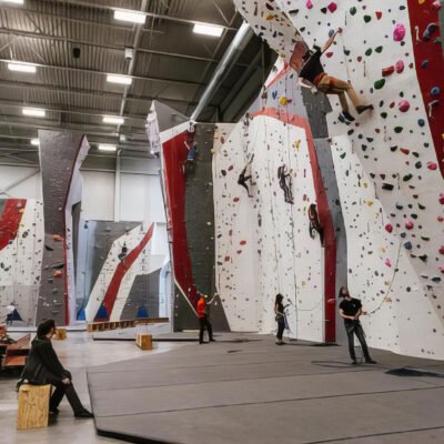 Destratification fans for climbing gyms improve comfort and reduce temperature stratification