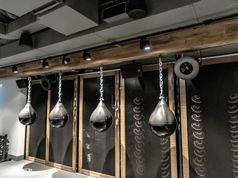 reducing air conditioning costs